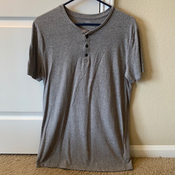 Old Navy Medium Tall Shirt - Picture 1 of 3